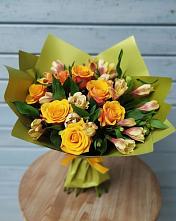 Букет цветов из:  Альстромерии и Розы в Лямино