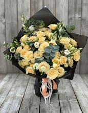 Букет цветов из:  Розы и Лизиантусы #REPLACE_PRED# Лямино