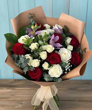 Букет цветов из:  Розы и Альстромерии в Лямино