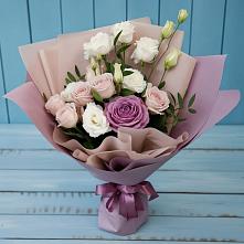 Букет цветов из:  Розы и Лизиантусы #REPLACE_PRED# Лямино
