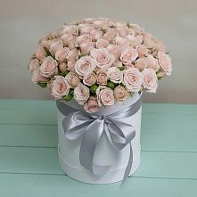 Цветочная композиция из Розы в шляпной коробке в Лямино