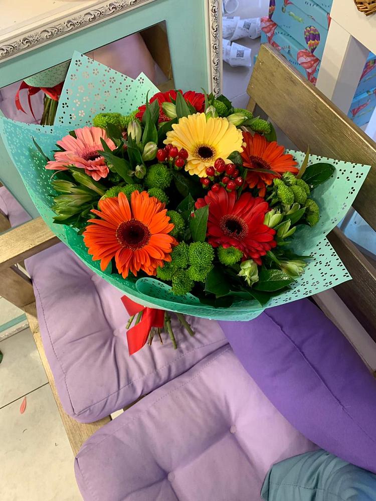 Букет цветов из: Герберы, Хризантемы и Альстромерии в Лямино