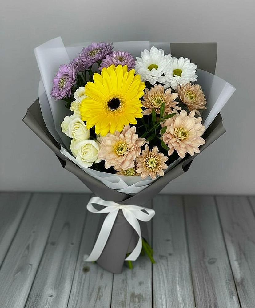 Букет цветов из: Розы, Герберы и Хризантемы в Лямино