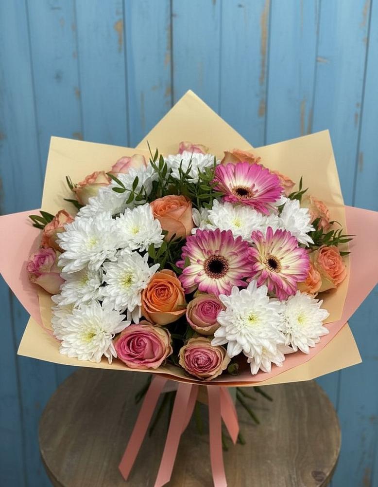 Букет цветов из: Розы, Герберы и Хризантемы в Лямино
