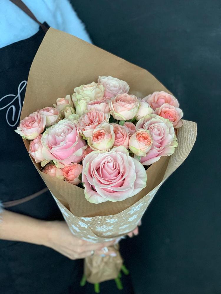 Букет цветов из: Хризантемы и Розы в Лямино