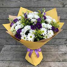 Букет цветов из:  Ирисы, Хризантемы и Ромашки в Лямино