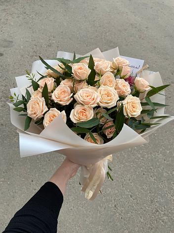 Букет Кремовые розы Латте в Лямино