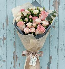 Букет цветов из:  Розы #REPLACE_PRED# Лямино