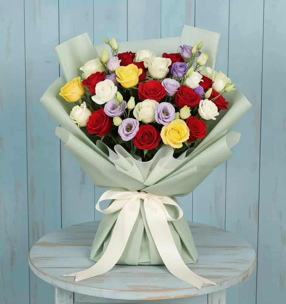 Букет цветов из: Розы в Лямино