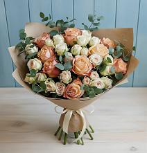 Букет цветов из:  Альстромерии и Розы в Лямино