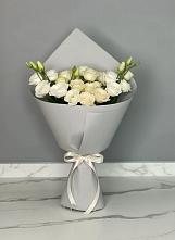 Букет цветов из:  Розы и Лизиантусы в Лямино